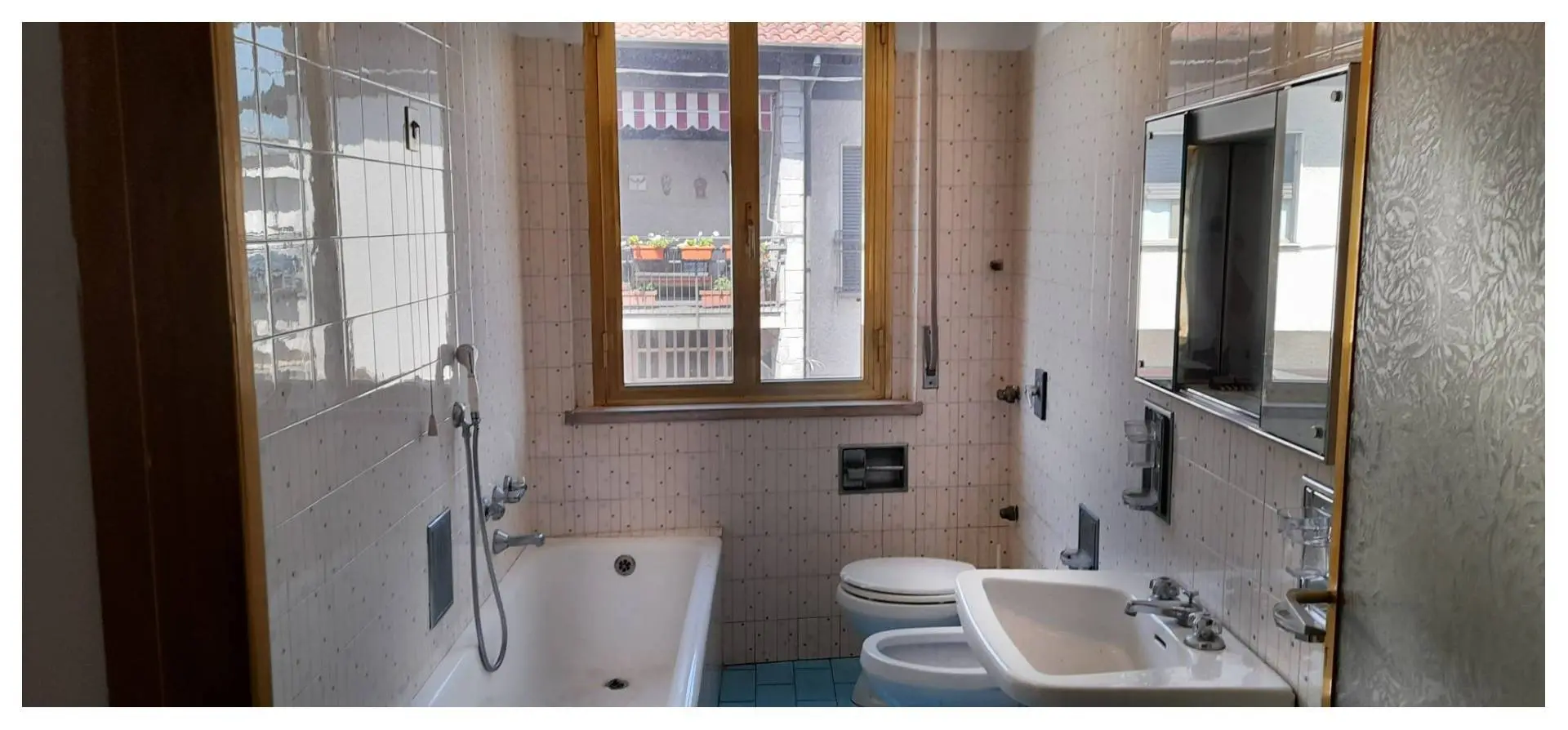 Immagine per Stabile/Palazzo in vendita a Gallarate via Sauro 
