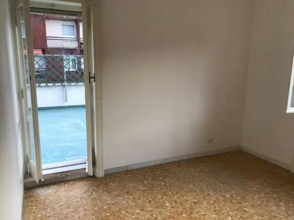 Appartamento via Moncalvo 80, Milano