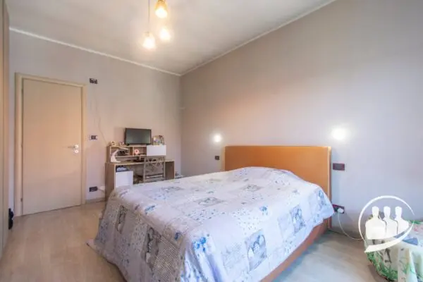 Appartamento via Servais 200, Torino
