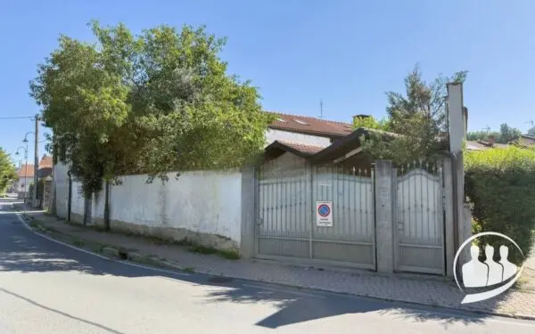 Immagine per Casa indipendente in vendita a Trofarello Via Umberto I 50