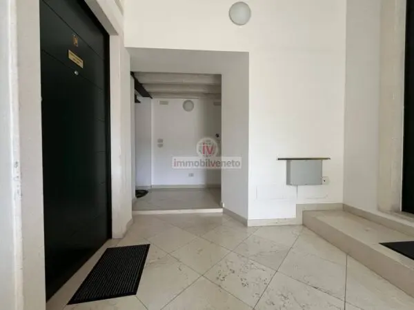 Appartamento piazza Marconi, Gambellara