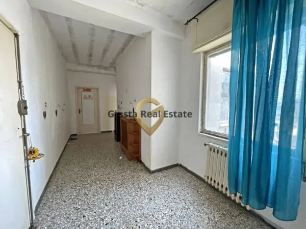 Appartamento via Mecenate 95, Brindisi