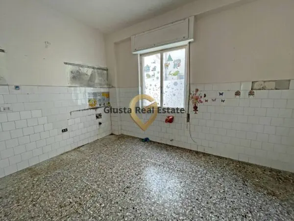 Appartamento via Mecenate 95, Brindisi