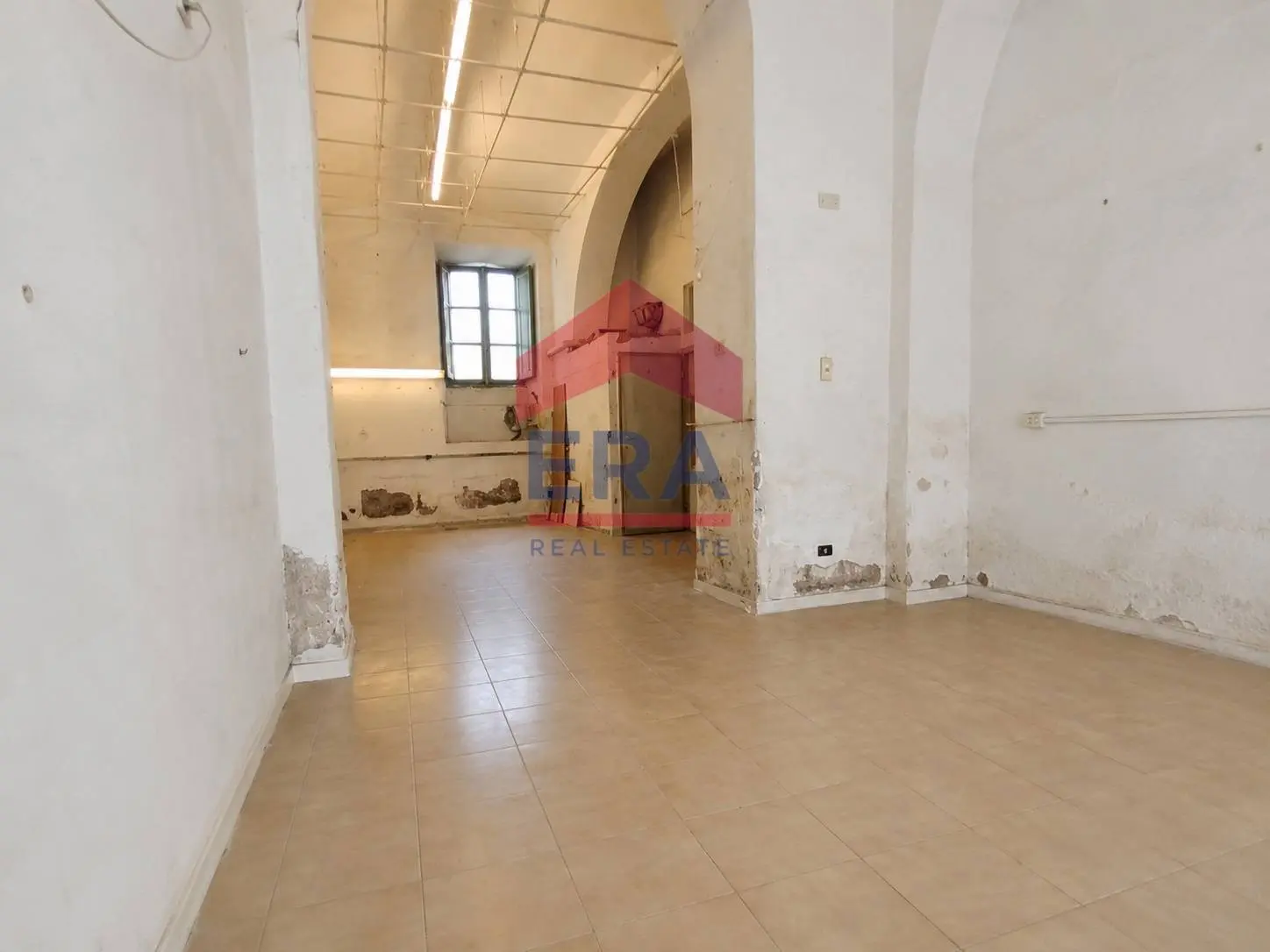 Immagine per Locale Commerciale in affitto a Roma Via Brescia 18