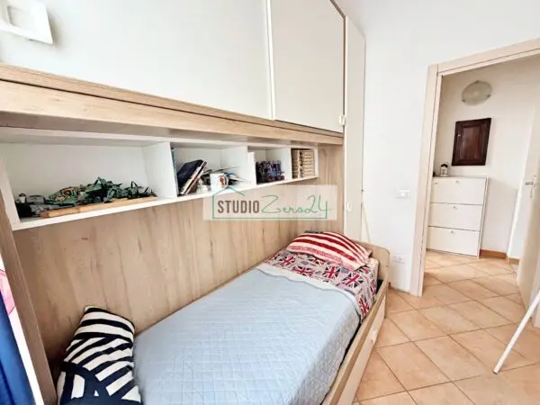 Appartamento via Roma, Seravezza