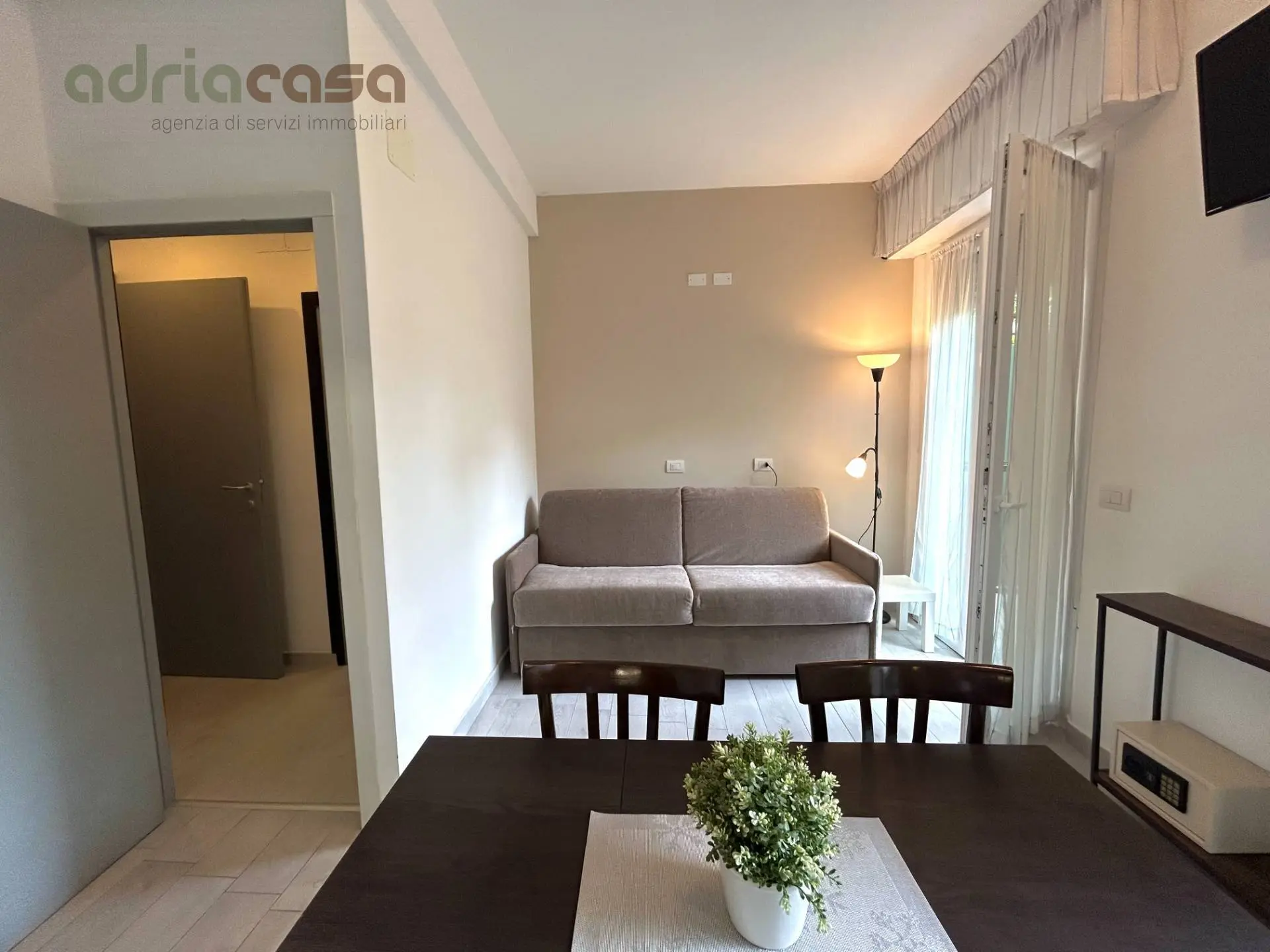 Immagine per Appartamento in affitto a Riccione Viale Dante Alighieri 