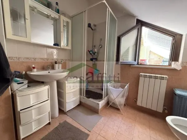Appartamento via Gissi, Chieti