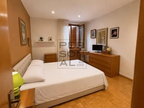 Appartamento via, Volano