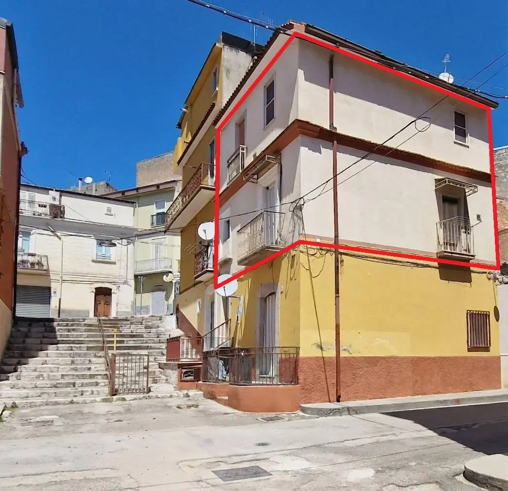 Immagine per Stabile/Palazzo in vendita a San Nicandro Garganico Via CARSO 3