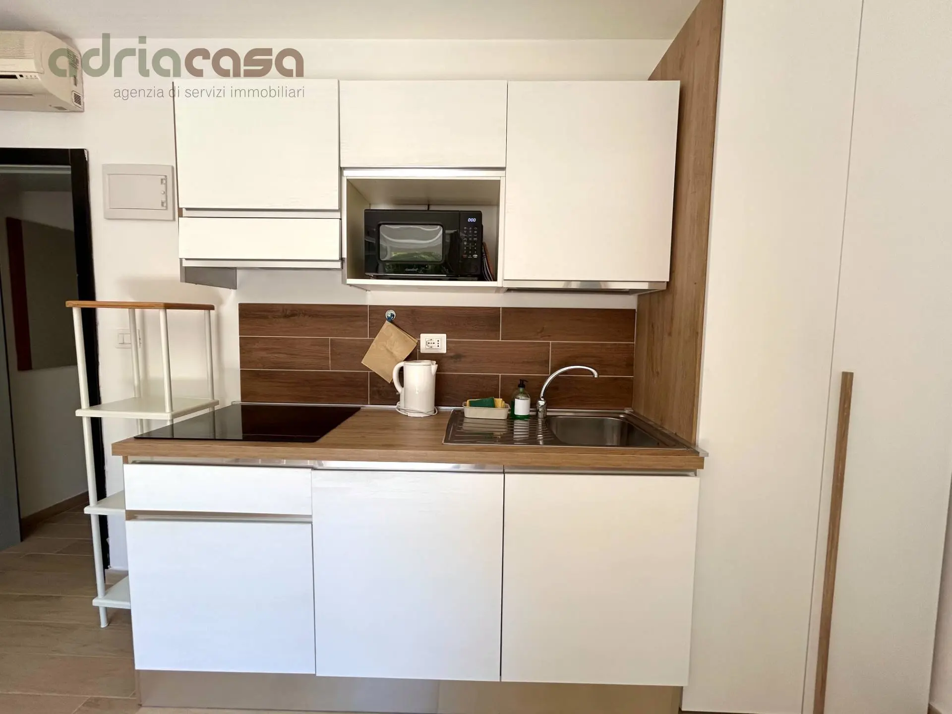 Immagine per Appartamento in affitto a Riccione Viale Dante Alighieri 