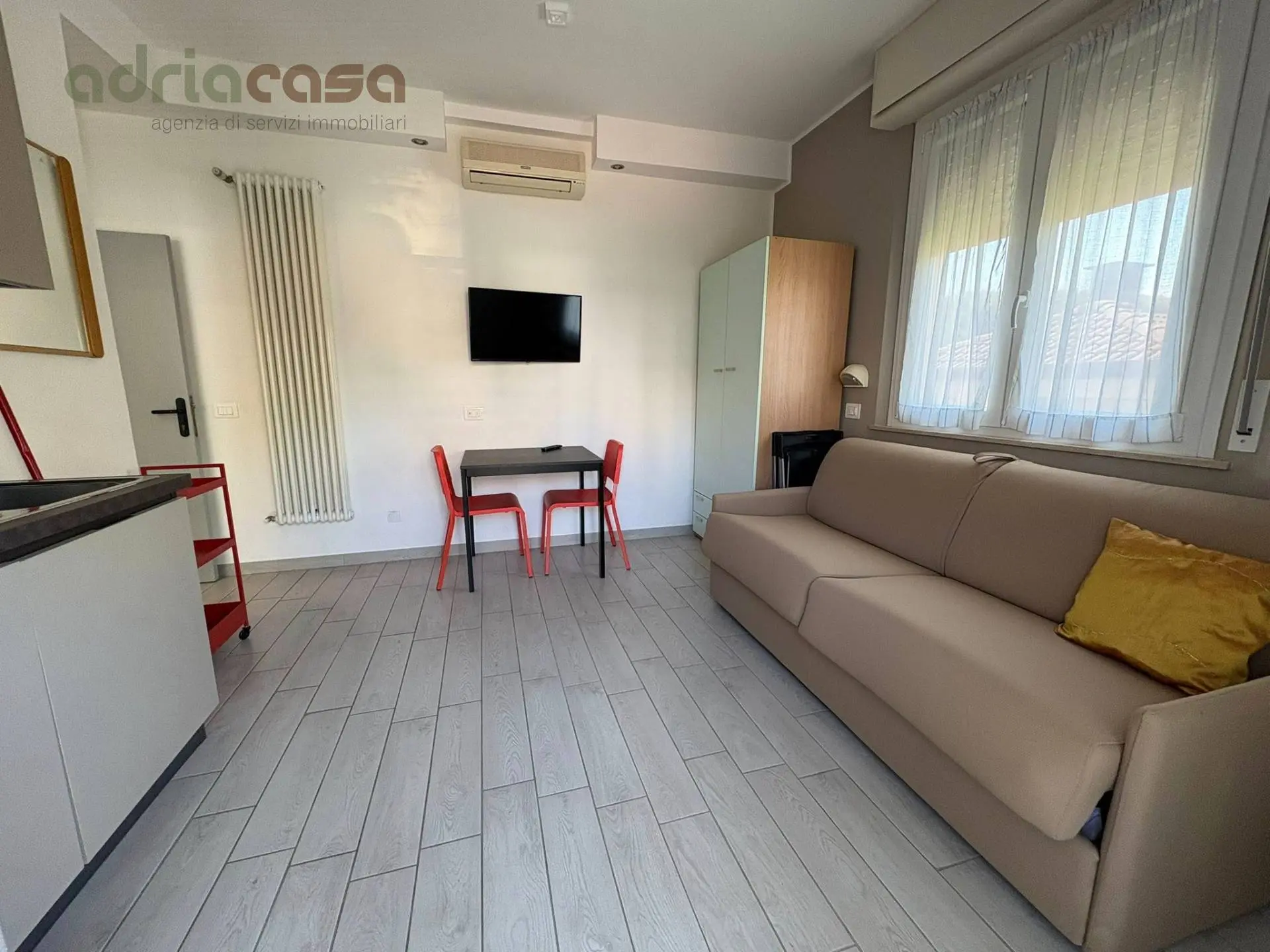 Immagine per Appartamento in affitto a Riccione Viale Dante Alighieri 