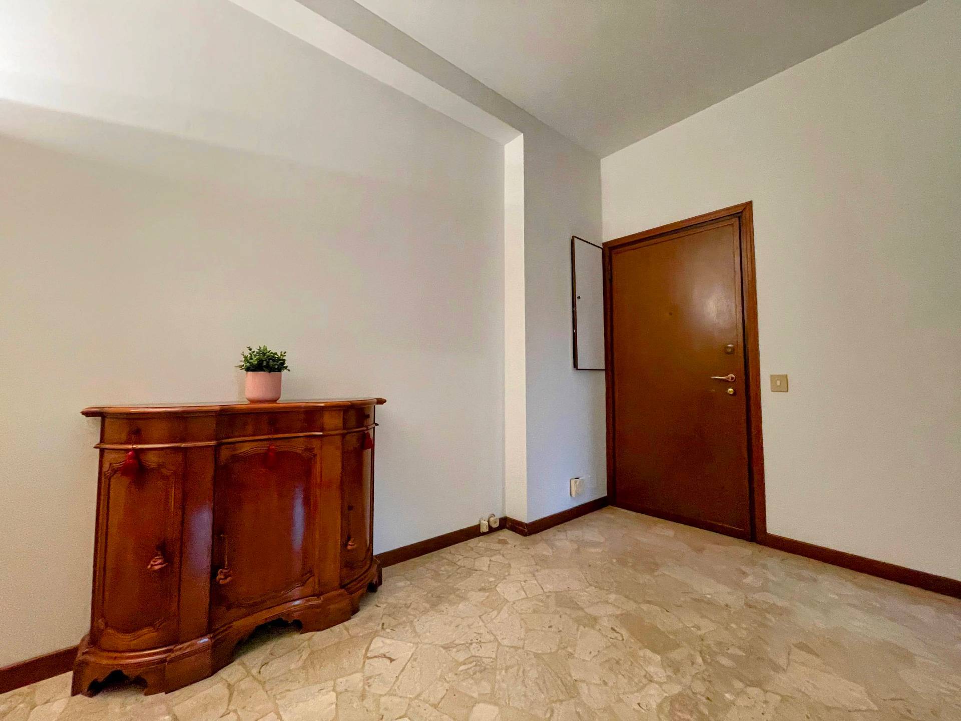 Immagine per Appartamento in affitto a Milano Via Piero Martinetti 14