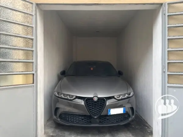 Box / Posto Auto via Gorresio 17, Torino