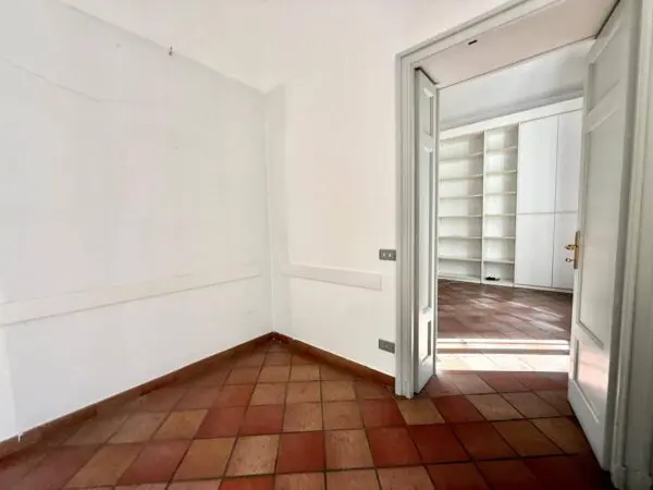 Ufficio via, Alessandria