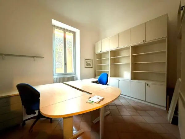 Ufficio via, Alessandria