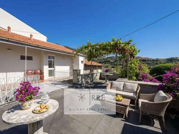 Immagine per Rustico/Casale in vendita a Tovo San Giacomo Mainero 