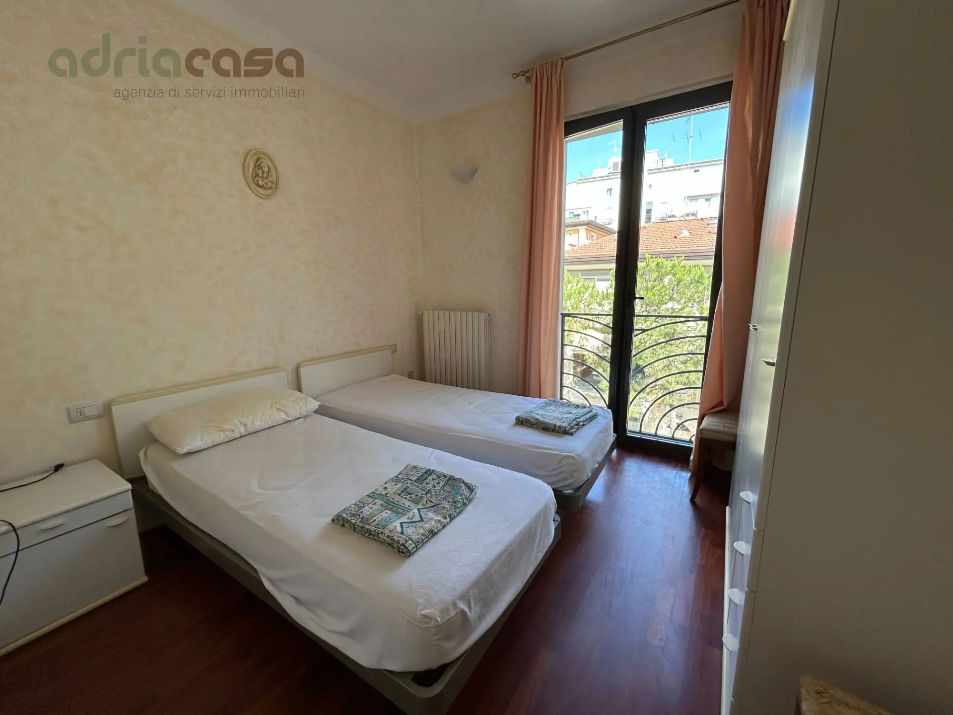 Immagine per Appartamento in affitto a Riccione Viale Ceccarini 