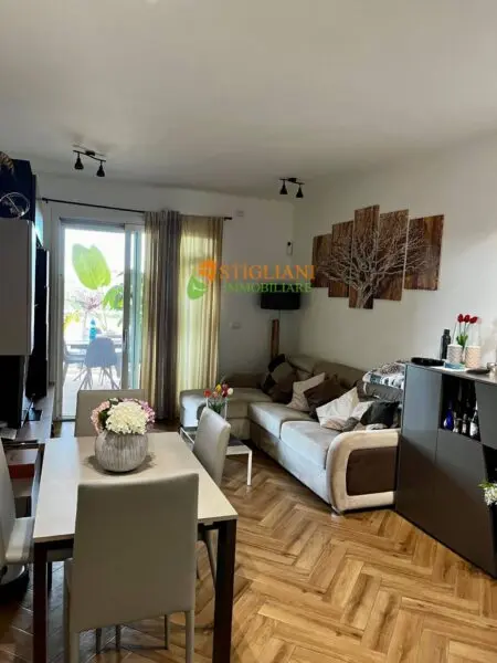 Appartamento Via G. Giacosa, Roma