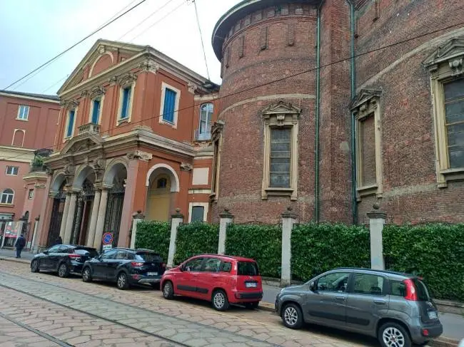 Immagine per Appartamento in affitto a Milano Via Bazzoni 2