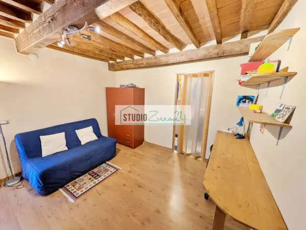Casa Semindipendente via Comuneta, Seravezza