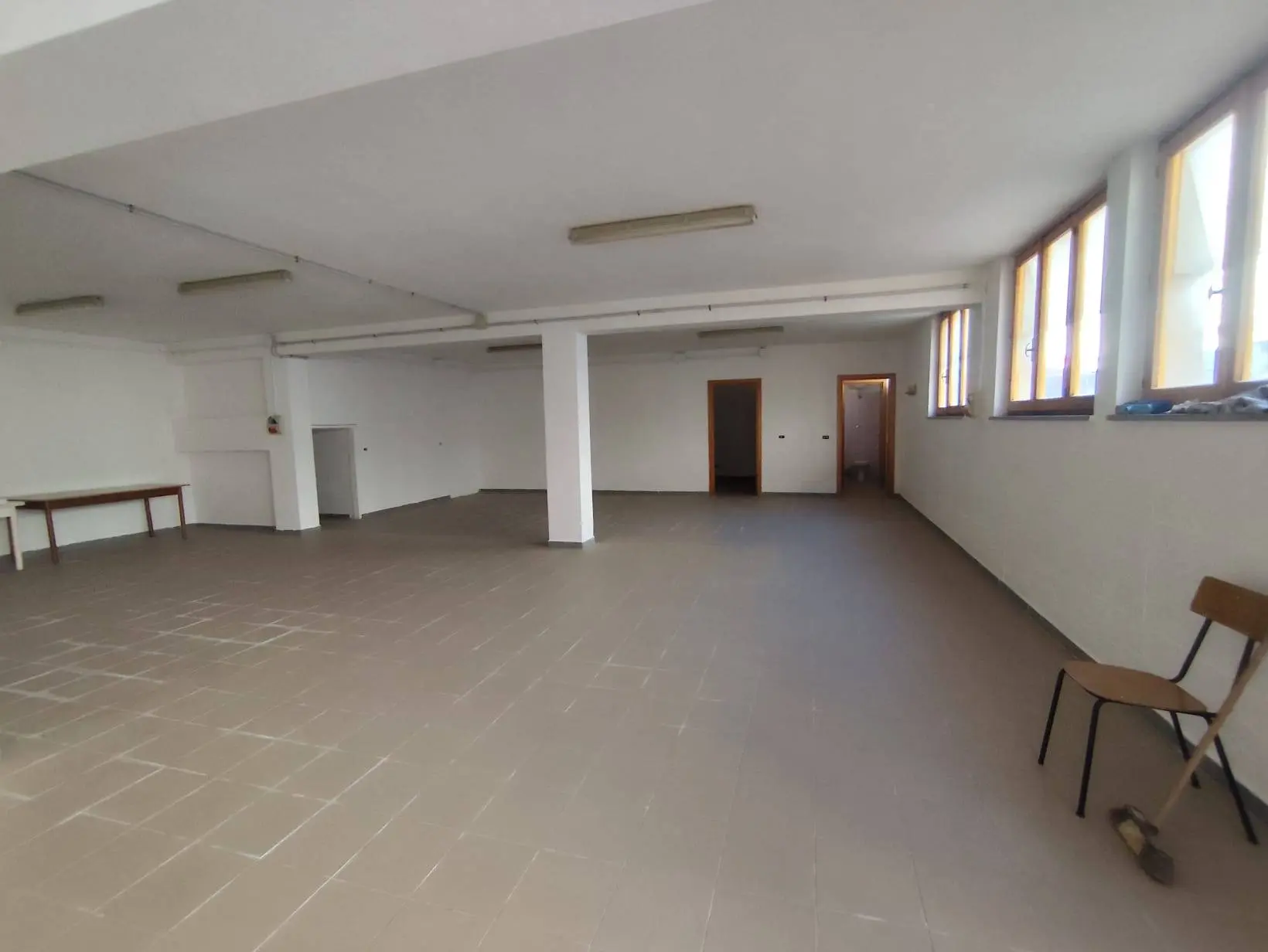 Immagine per Locale Commerciale in vendita a Sanluri Via G.M. Angioy 