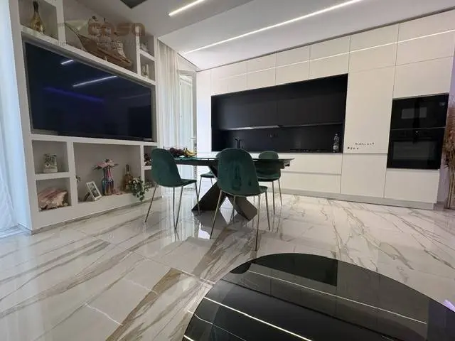 Immagine per Appartamento in vendita a Rimini Viale Regina Elena 