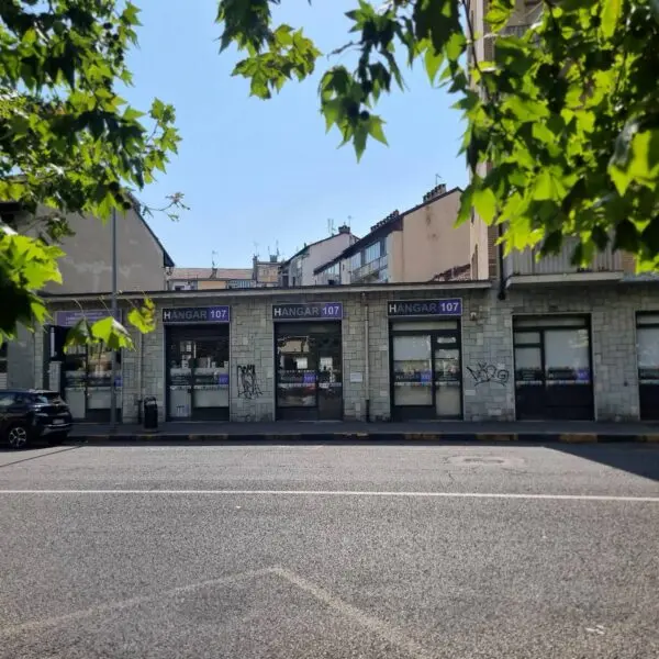 Negozio via Cigna 118, Torino