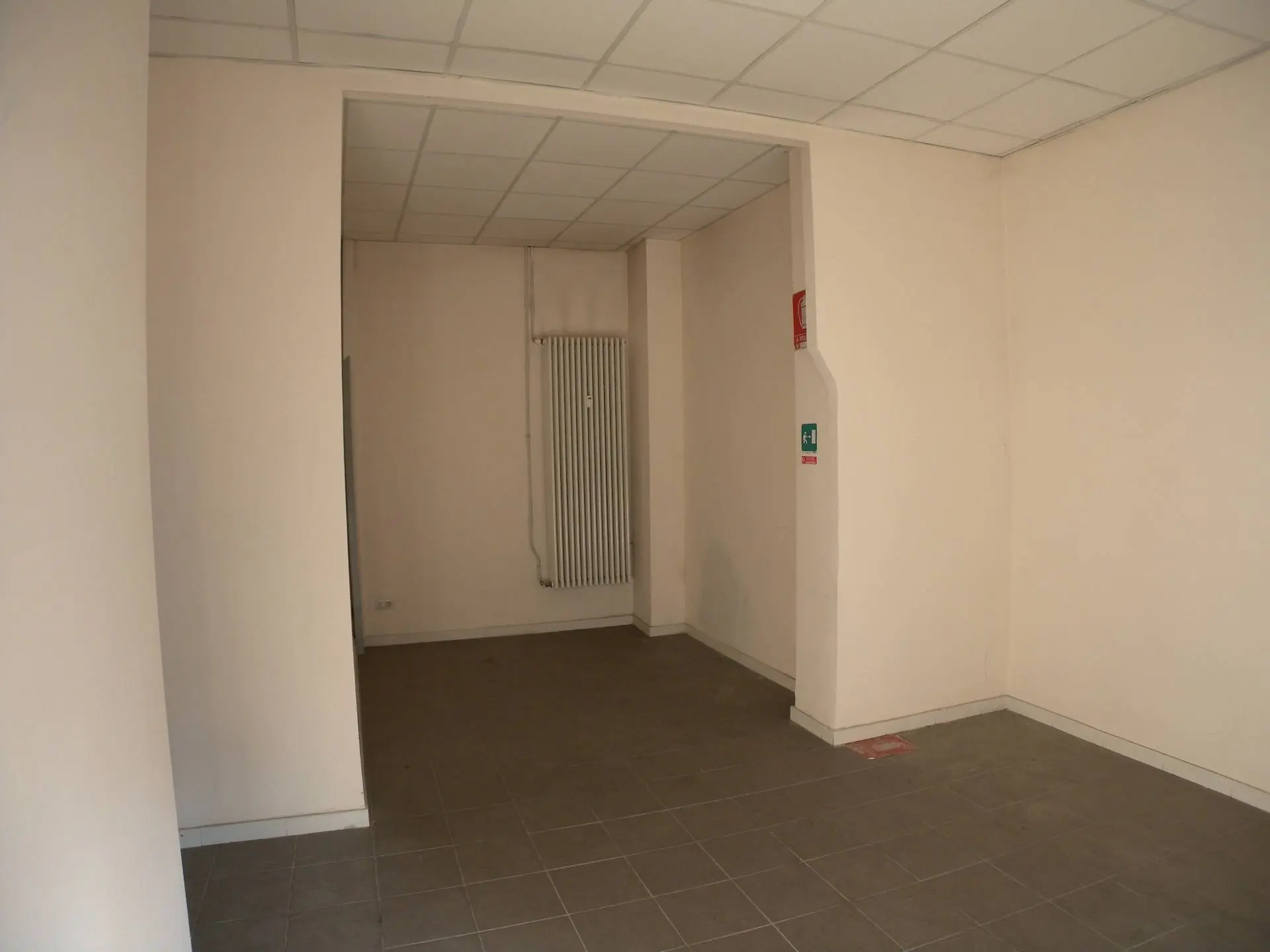 Immagine per Negozio in vendita a Torino Via Cigna 118