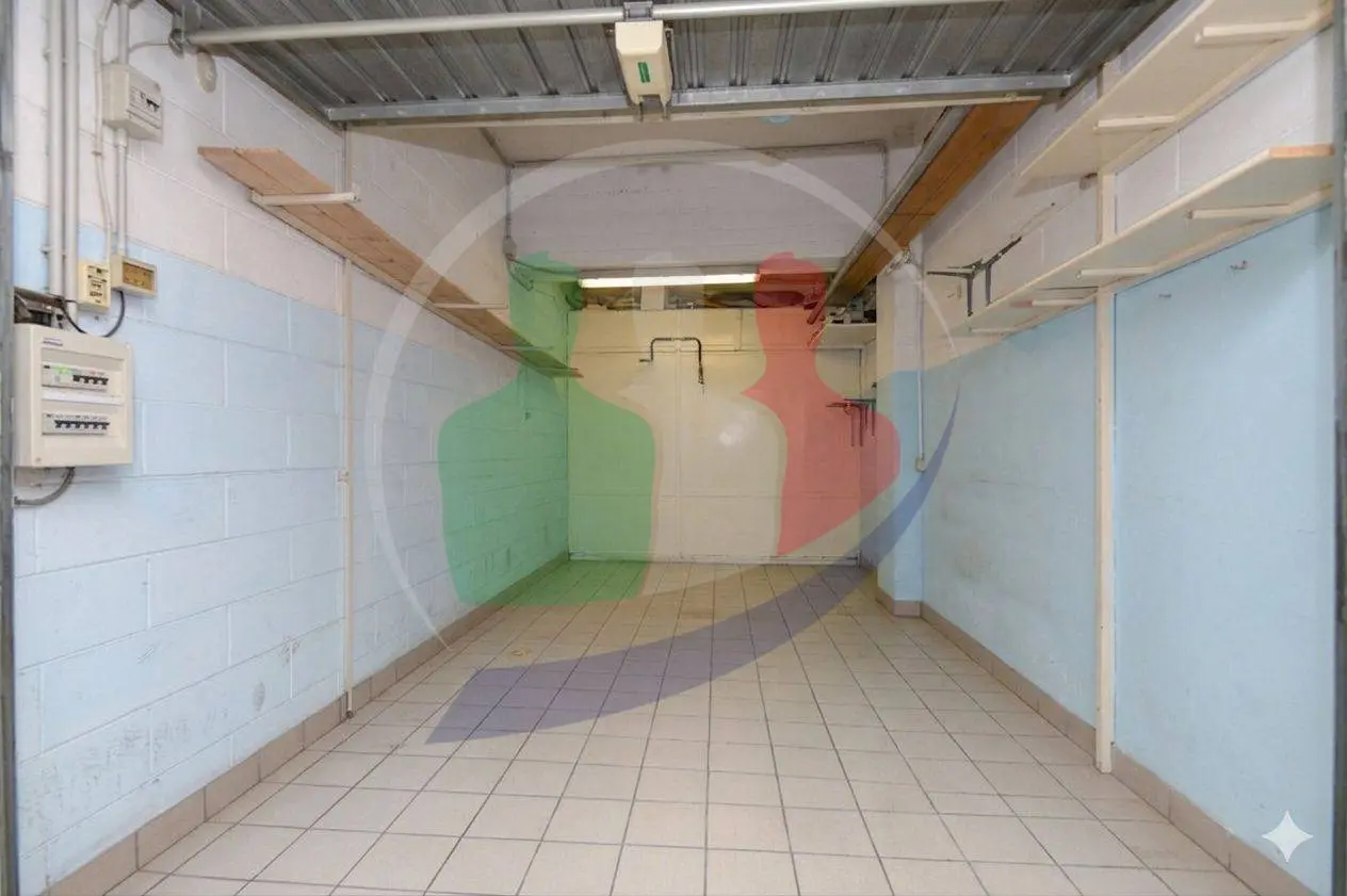 Immagine per Box / Posto auto in vendita a Torino via caramagna 26