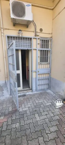 Negozio via Domodossola 29, Torino