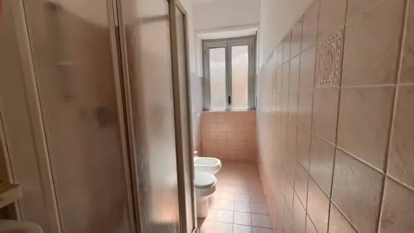 Appartamento via Borgosesia 103, Torino