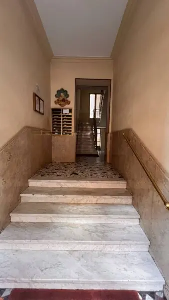 Appartamento via Borgosesia 103, Torino