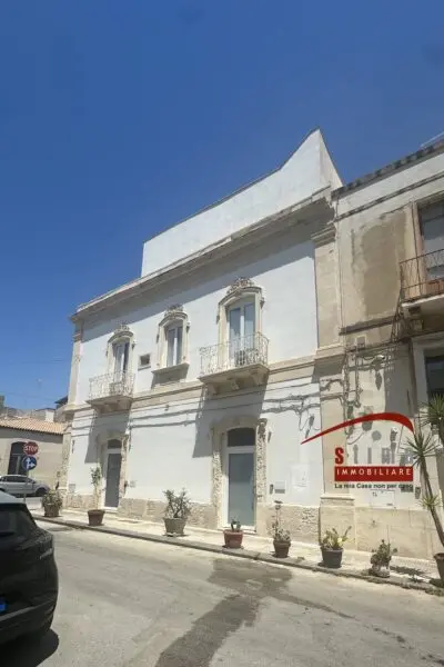 Appartamento via Agrigento, Siracusa