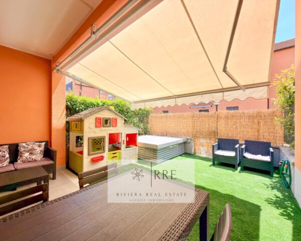 Attico/Mansarda via Zona Poeti, Loano