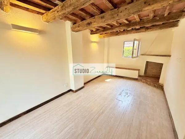 Villa via Arno, Pietrasanta