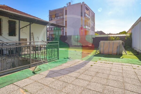 Villa via Bormida 5, Torino
