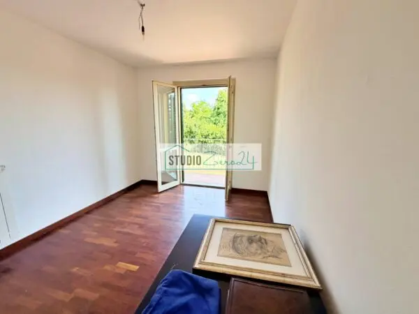 Immagine per Villetta a schiera in vendita a Pietrasanta via Turati 
