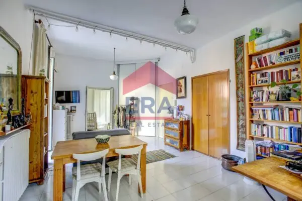 Appartamento via Spluga 39, Roma