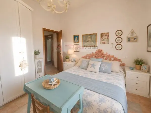 Duplex via, Montignoso
