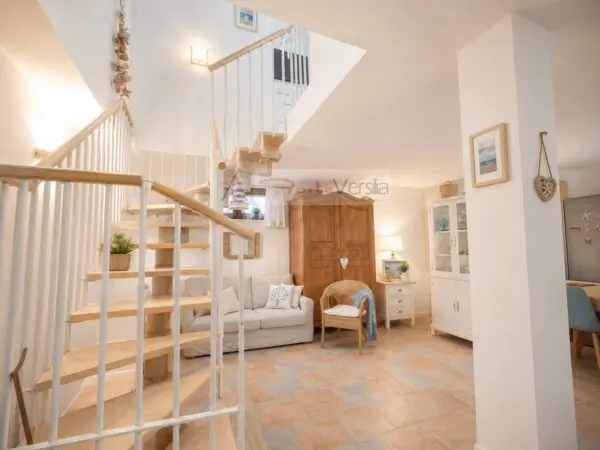 Duplex via, Montignoso