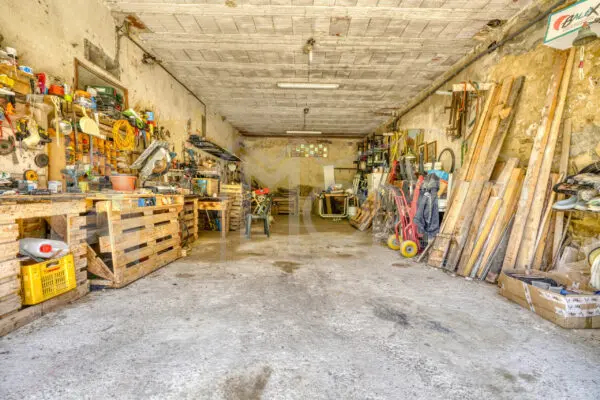 Immagine per Porzione di casa in vendita a Collesalvetti via Pian Delle Tregge
