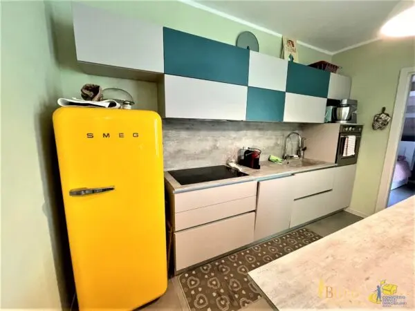 Bilocale via Sartori 16, Parma