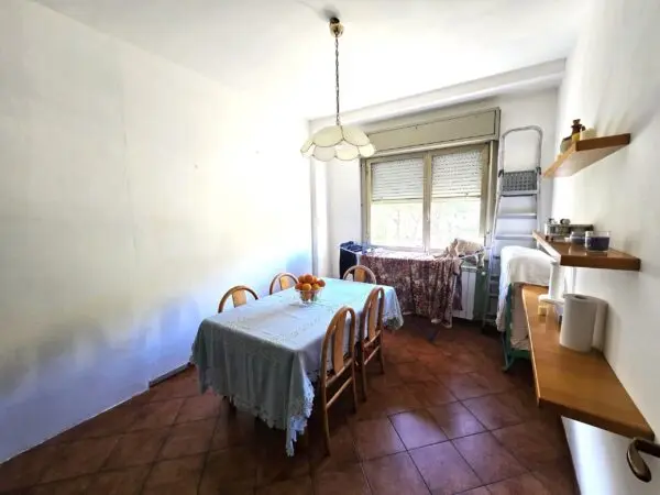 Stanza via Dei Colli Della Serpentara 15, Roma