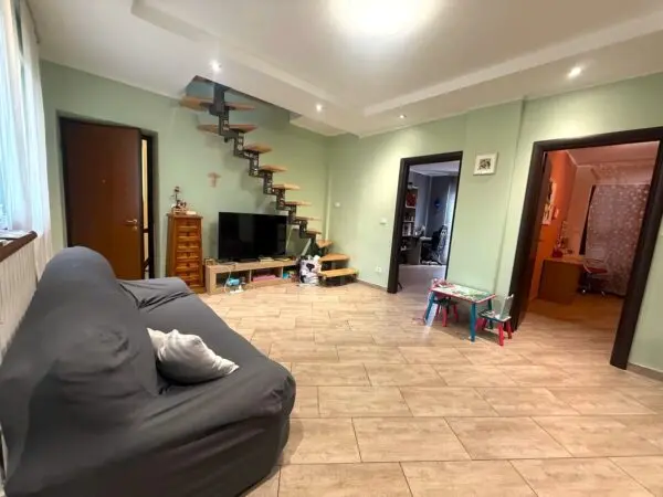 Appartamento via Taneschie 18, Ciriè