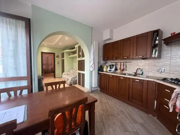 Appartamento via Taneschie 18, Ciriè