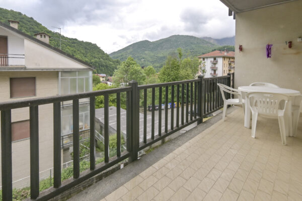 Immagine per Bilocale in vendita a Mezzenile via Villa Inferiore Braida 12