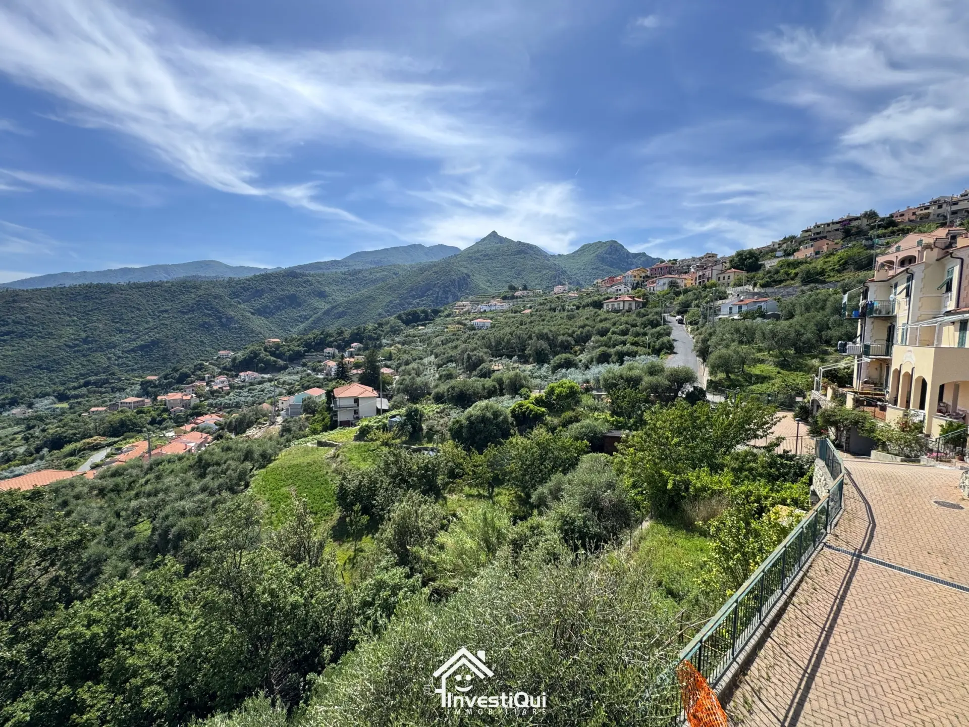 Immagine per Bilocale in vendita a Magliolo via Barilari 7BIS