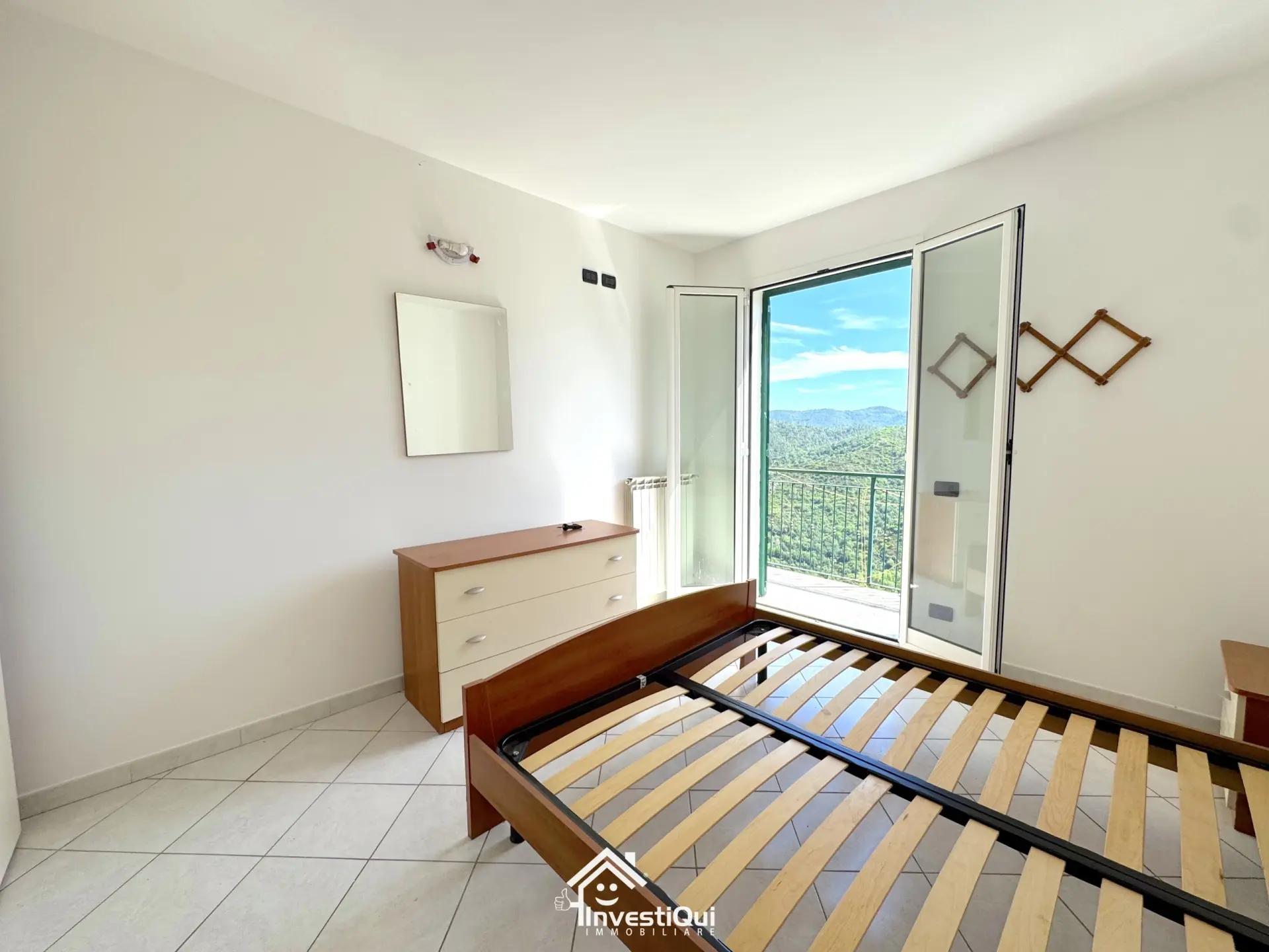 Immagine per Bilocale in vendita a Magliolo via Barilari 7BIS
