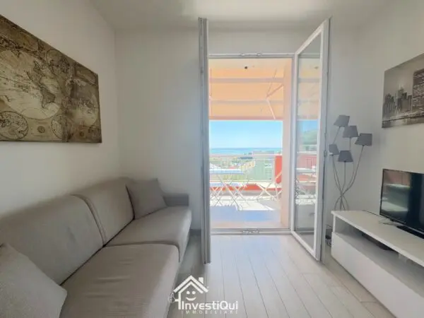 Bilocale via Felice Cascione 26, Pietra Ligure