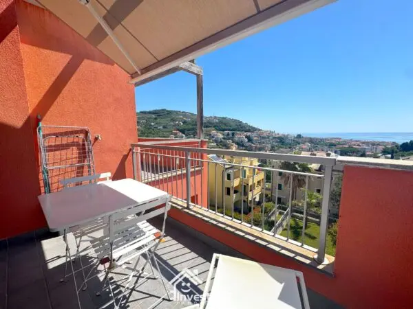 Bilocale via Felice Cascione 26, Pietra Ligure